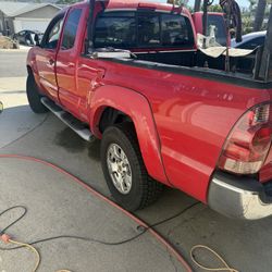 Toyota Tacoma