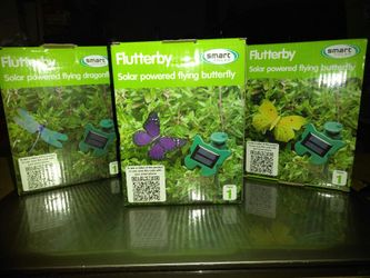 Yard solar butter fly