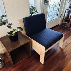 IKEA 2019 Overallt Easy Accent Chair 