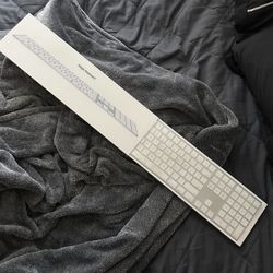 Apple Magic Keyboard 