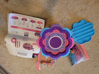 Cra-Z-Art Shimmer & Sparkle Ultimate Friendship Bracelet Maker