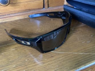 Oakley sunglasses