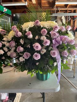 Lilac funeral arrangements
