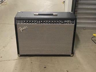 Fender Amp. Champion 100 with 2-button footswitch