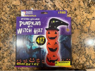 Inflatable Halloween pumpkins with witch hats