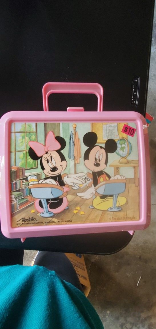 Mickey and Minnie plastic lunch box with thermos