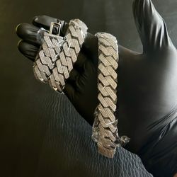 Moissanite Iced Out 3 Row Miami Cuban Chain Silver 20MM 22 Inches Brand New VVS1