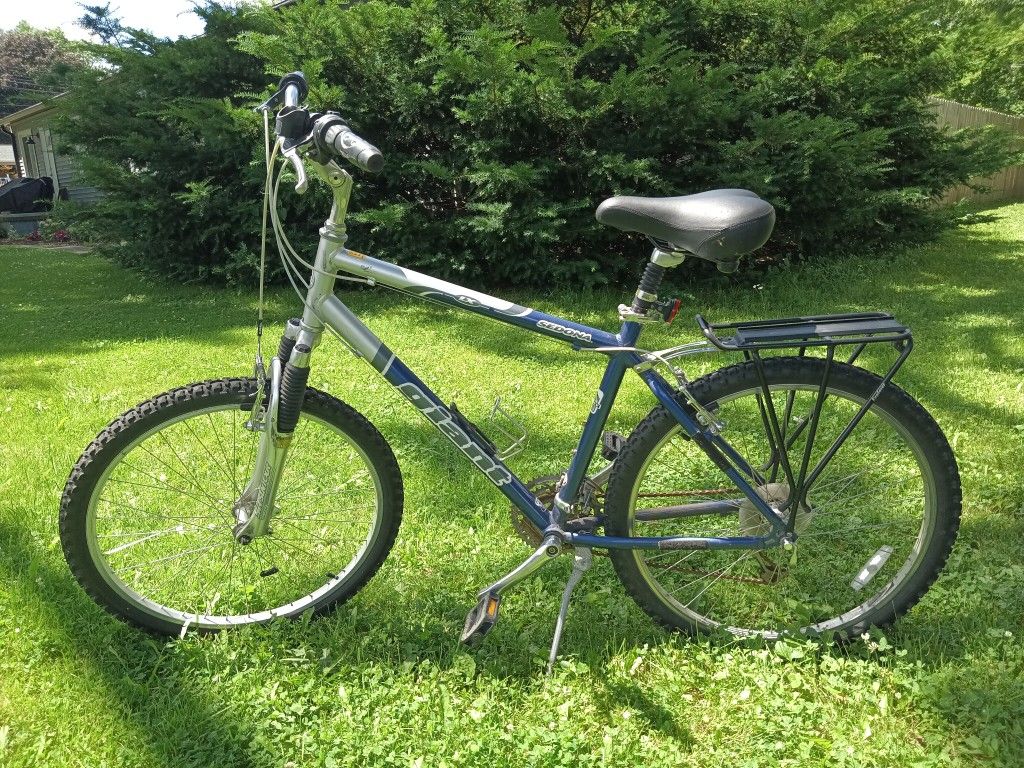26" Men's Mountain Bike With Luggage Rack And Bag 