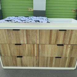 Dresser Or Changing Table 