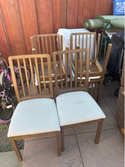 6 Ikea chairs , great condition - OBO 4 excellent condition , 2 need a bit of work - see pictures.