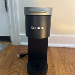Keurig K-Mini Single-Serve K-Cup Pod Coffee Maker