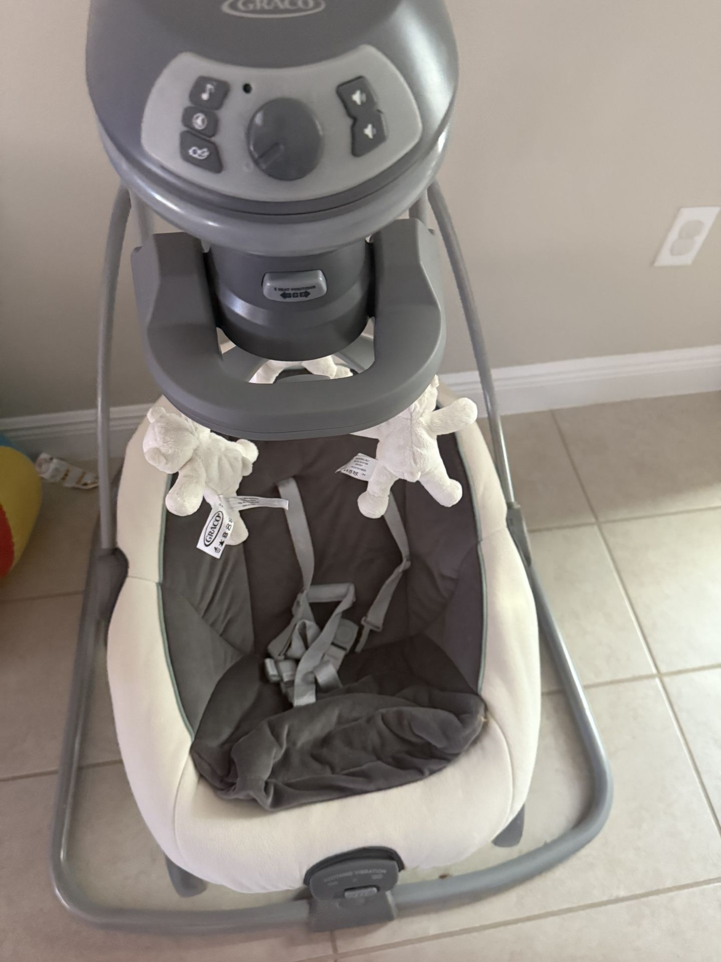 Graco Baby Swing