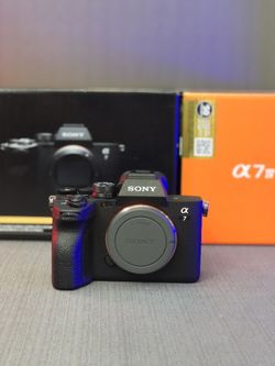 Sony a7 IV Mirrorless Camera