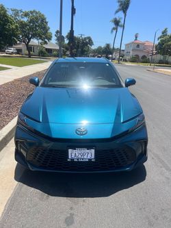 2025 Toyota Camry SE hybrid