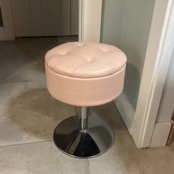 Stool