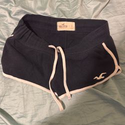 Hollister Short