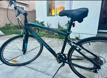 Infinity Boss Three Hybrid Bike
