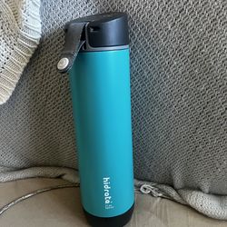 HidrateSpark PRO Smart Water Bottle 21oz
