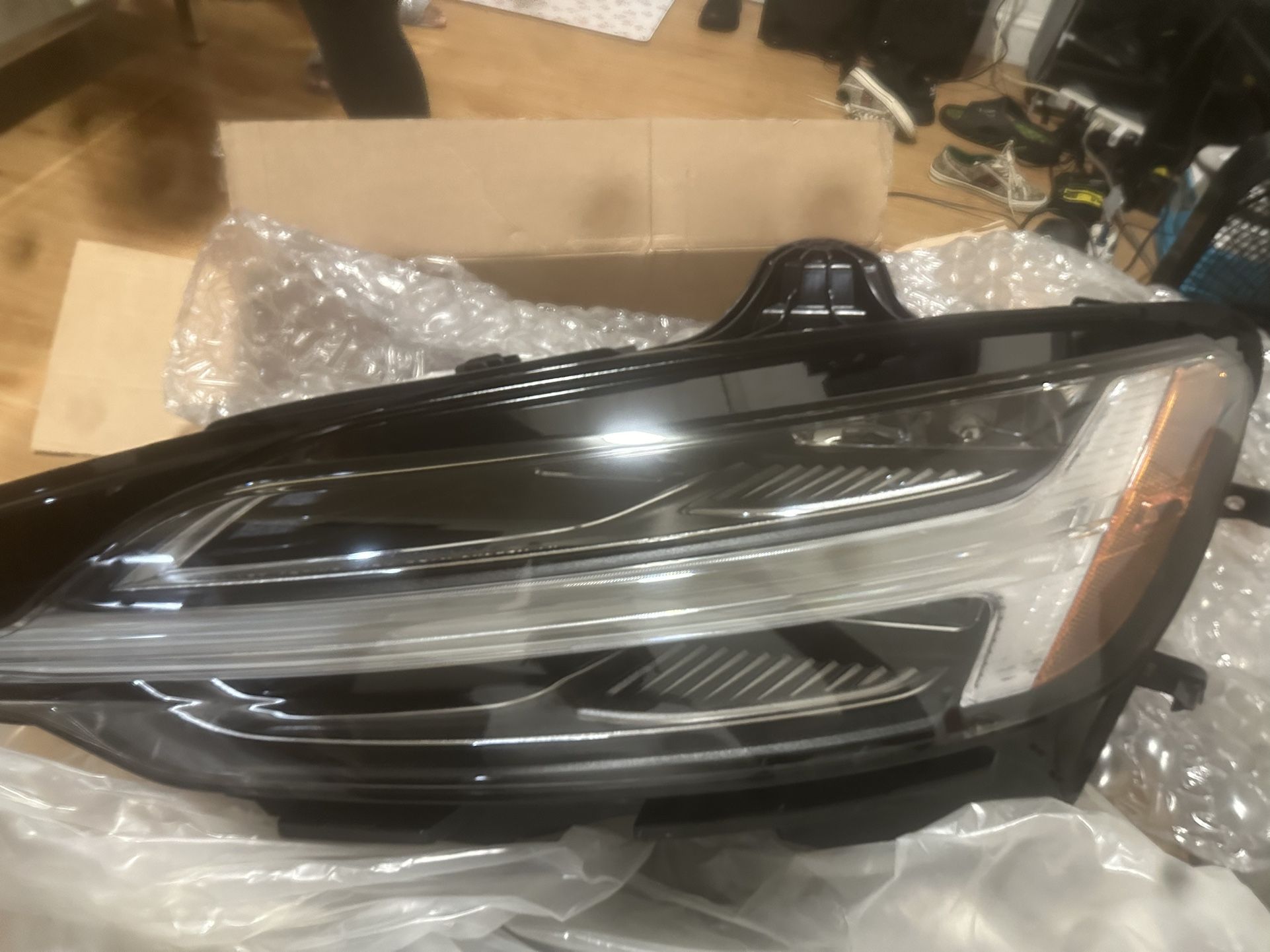 OEM 2017-2025 Volvo S60 Headlight
