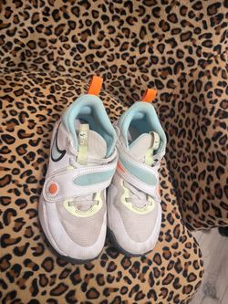 Boy shoes