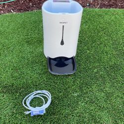 Automatic Feeder
