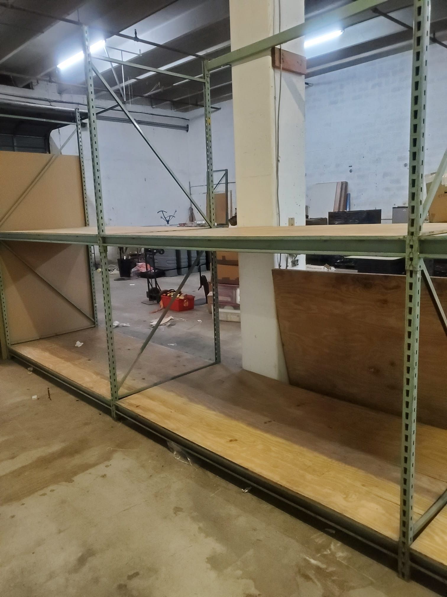 Metal Racks/Gondolas And Wooden Shelves