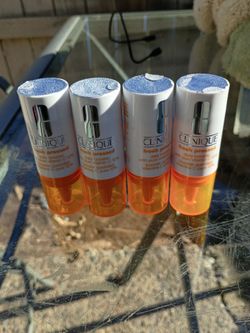 Clinique freshed pressed daily booster with pure vitamin C 10%/ 8.5ml
