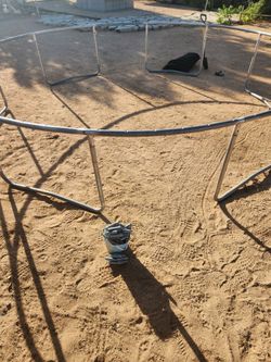 14 ft trampoline used