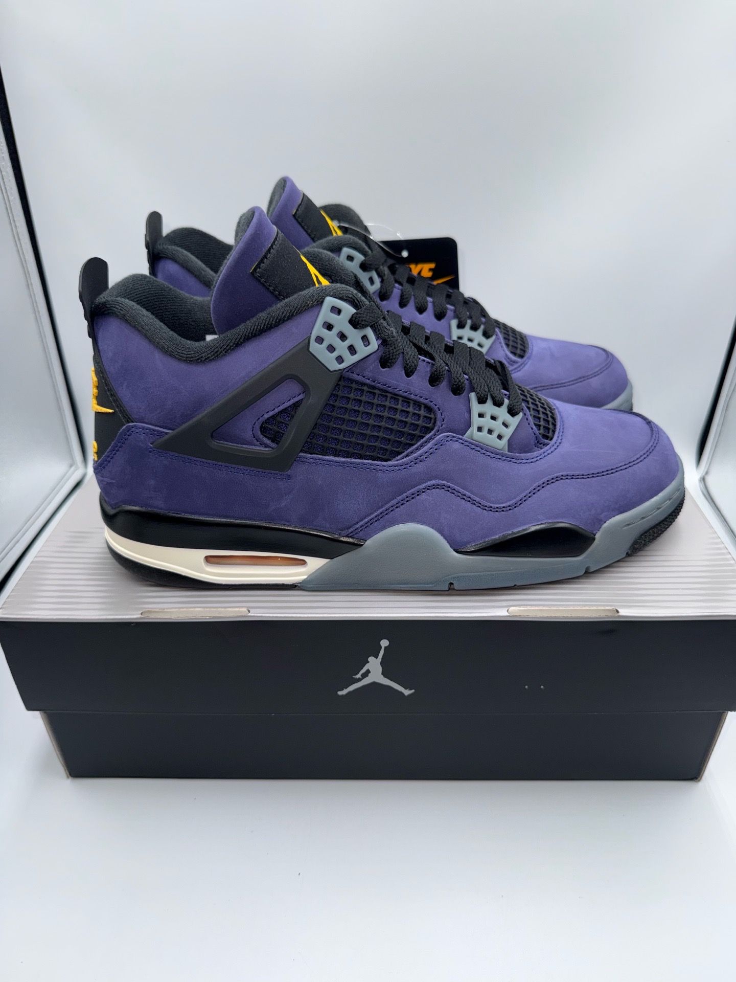 Air Jordan 4 Retro βLakersβ Size 11 Brand New w/ OG Box ππ