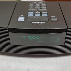 Bose Wave  RADIO/CD PLAYER WITH AM-REMOTE 