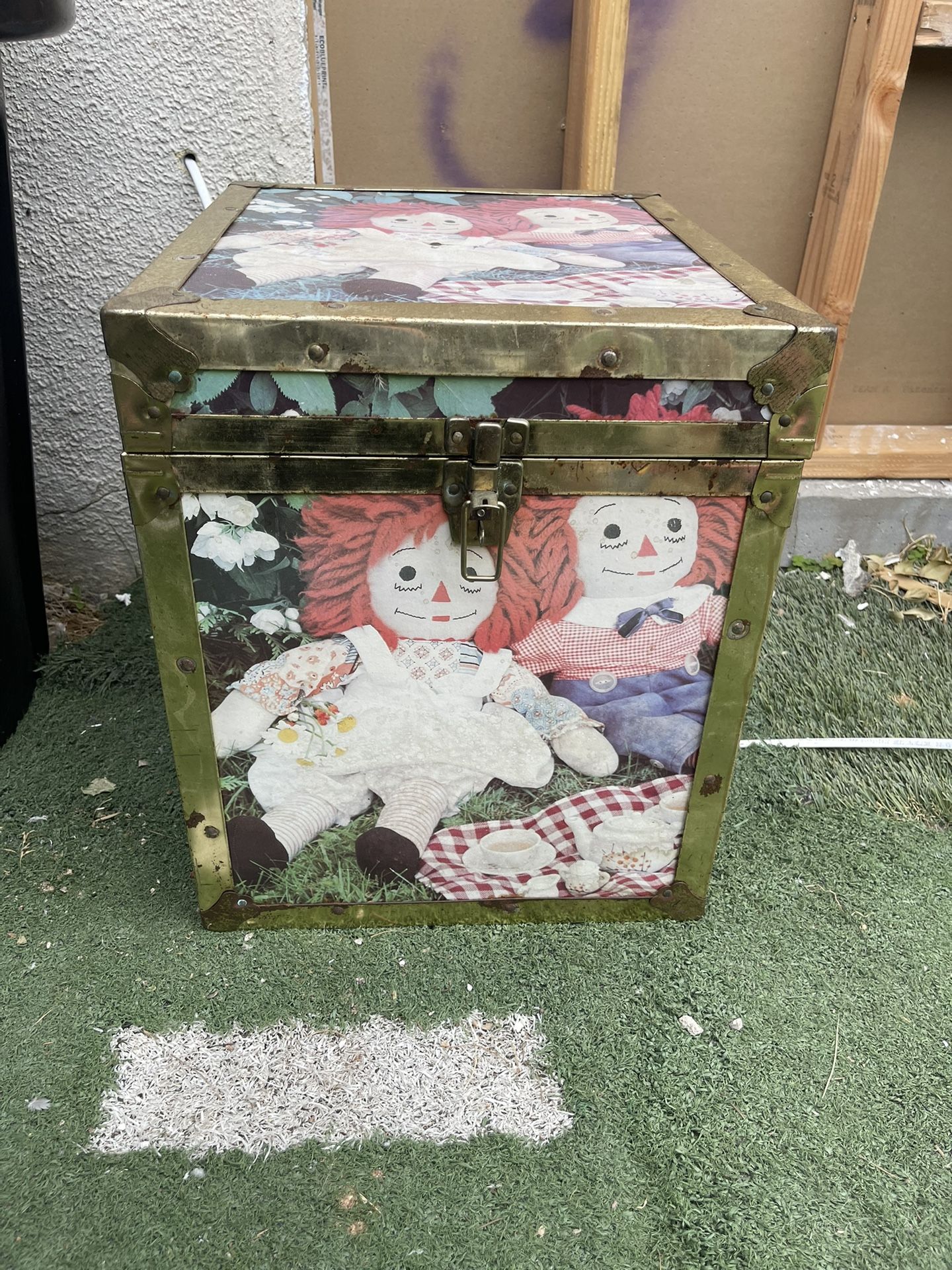Vintage Chest Box Raggedy Anne And Andy