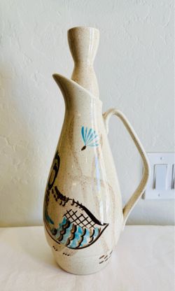 vintage Red Wing Pottery carafe pitcher in the Bob White quail pattern