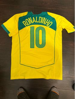 Brazil 2002 Home Retro Jersey Ronaldinho #10 XL