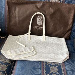 GOYARD. Paris.      21” X 12”