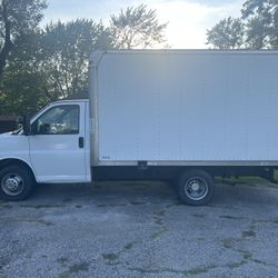 2008 Chev 3500  Express Van
