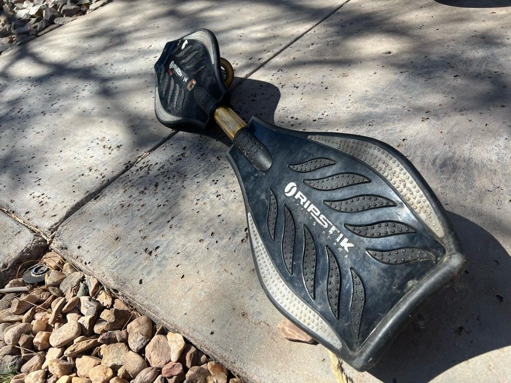 Razor RipStik G - Black, Caster Board with 76mm 360-Degree Wheels