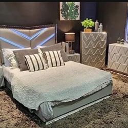 NEW ONLINE LUXURY BEDROOM FURNITURE- BED MATTRESS SECTIONAL SOFA AND MORE 