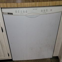 Haier Dishwasher 