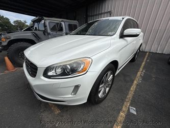 2017 Volvo XC60