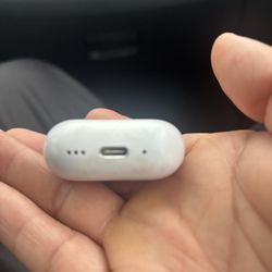 AirPod 4