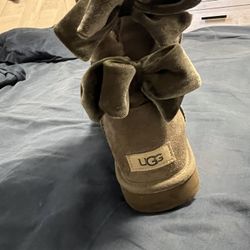 Uggs Size 8 