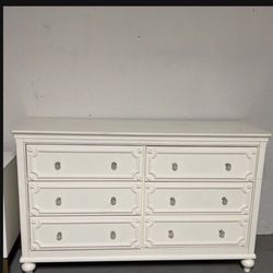 Disney Series Dresser