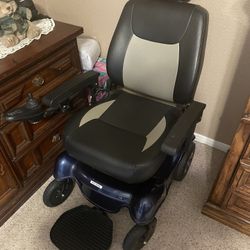 Heartway USA Rumba S HP4 Power Wheelchair