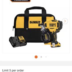 Dewalt 20V MAX Lithium-Ion 15-Degree Electric Cordless Roofing Nailer Kit with 2.0Ah Battery Charger and Bag