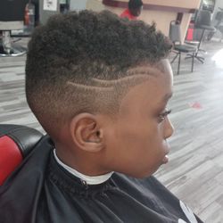 Toni’s Barber Service 