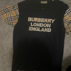 Burberry shirt 