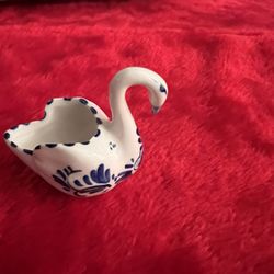 VTG Delft Blue & White Mini Swan Trinket, Rings Holder Decor 2.5”