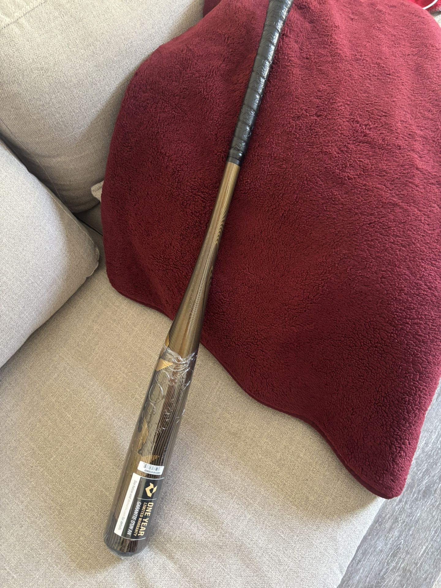 DeMarini 2024 voodoo one 33 /30 -3 BBCOR bat new in wrapper