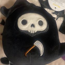 Otto 4.5 Squishmallow With Tag