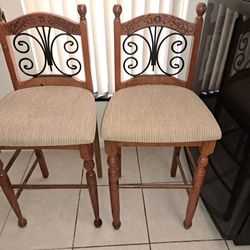 High Chairs- For Breakfast Bar